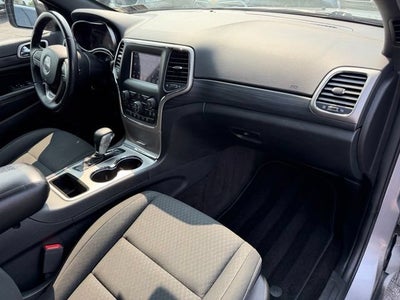 2019 Jeep Grand Cherokee Laredo E 4x4