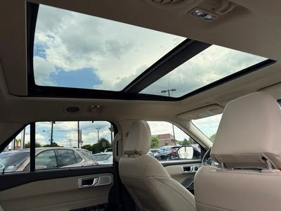 2022 Ford Explorer Platinum