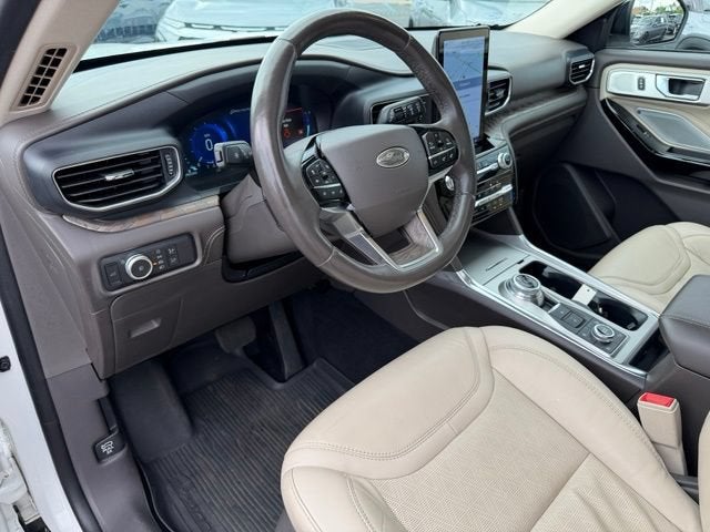 2022 Ford Explorer Platinum