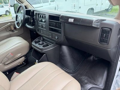 2026 Chevrolet Express Cutaway 3500 1WT
