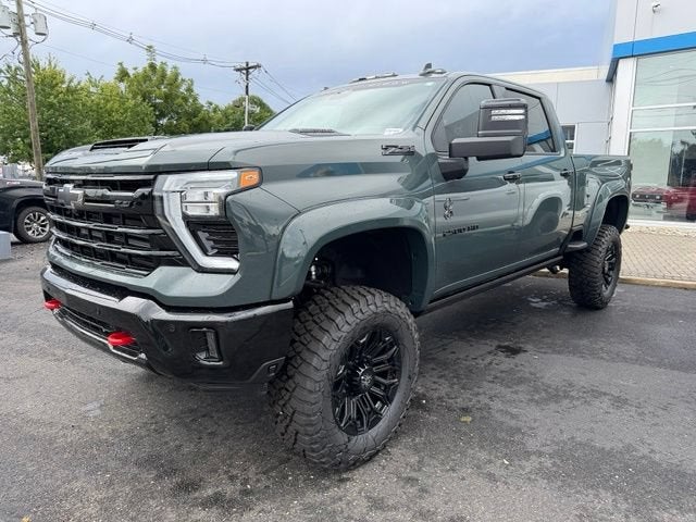 2026 Chevrolet Silverado 2500 HD LTZ BLACK WIDOW