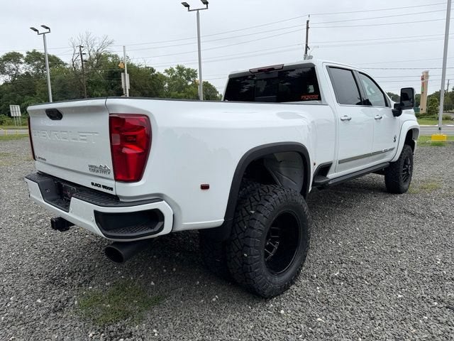 2026 Chevrolet Silverado 3500 HD High Country DRW Black Widow