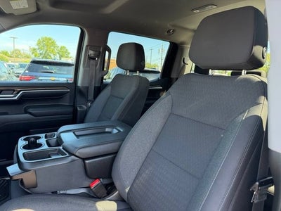 2022 Chevrolet Silverado 1500 LT (2FL)