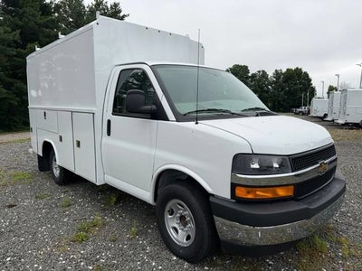 2026 Chevrolet Express Cutaway 3500 1WT