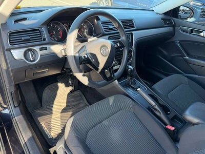 2017 Volkswagen Passat 1.8T S