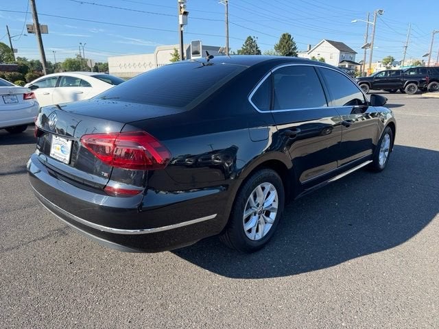 2017 Volkswagen Passat 1.8T S