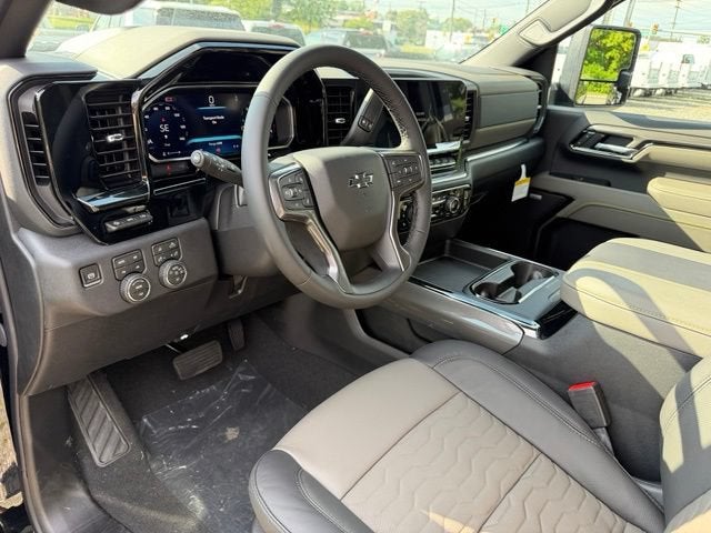 2026 Chevrolet Silverado 2500 HD ZR2 - Photo 22