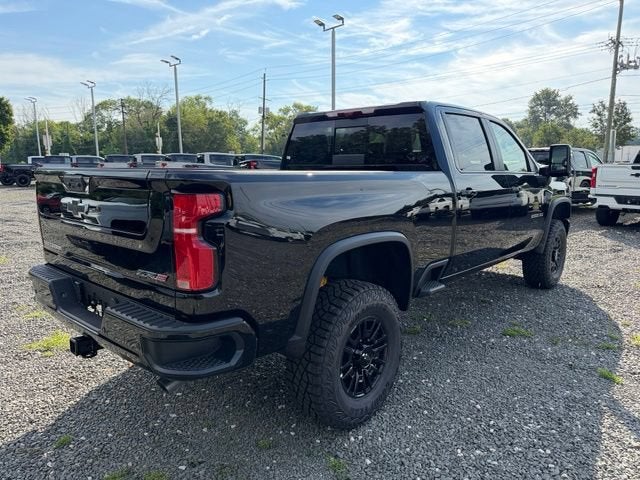 2026 Chevrolet Silverado 2500 HD ZR2 - Photo 9