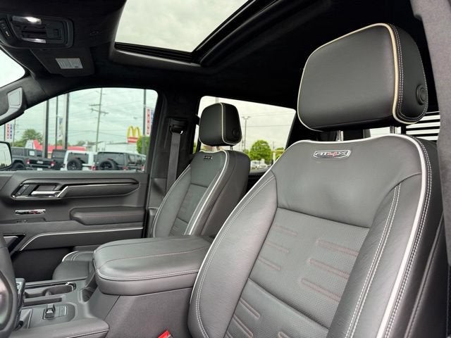 2025 GMC Sierra 1500 AT4X