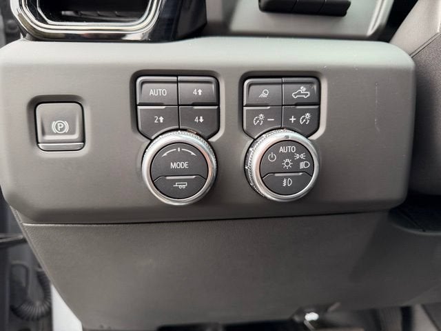 2025 GMC Sierra 1500 AT4X