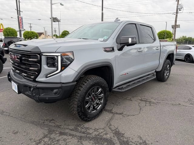 2025 GMC Sierra 1500 AT4X