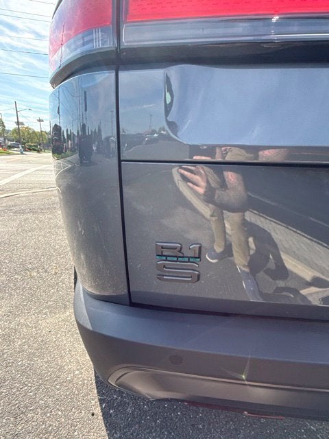 2026 RIVIAN R1S NA