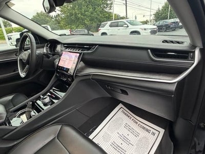 2023 Jeep Grand Cherokee L Limited 4x4