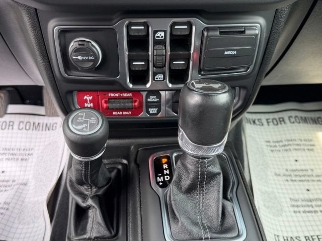 2025 Jeep Wrangler 4-Door Recon 4x4