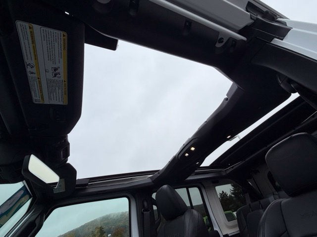 2024 Jeep Wrangler 4xe Sahara 4xe
