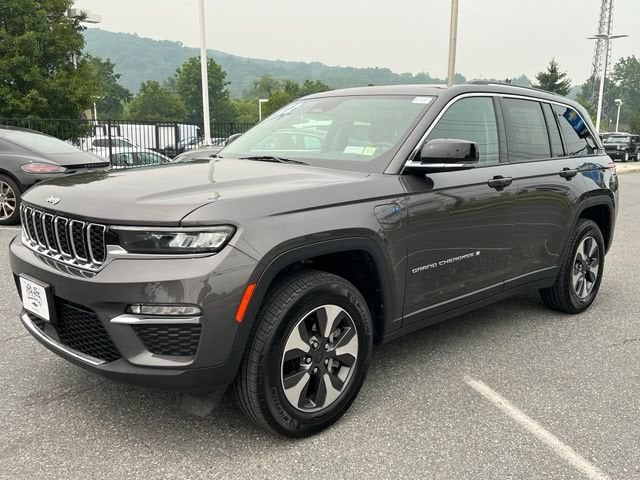 2022 Jeep Grand Cherokee 4xe BASE