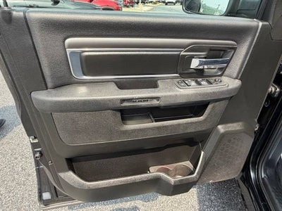 2022 RAM 1500 Classic Warlock Quad Cab 4x4 6'4" Box