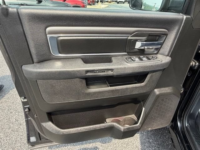 2022 RAM 1500 Classic Warlock Quad Cab 4x4 6'4" Box