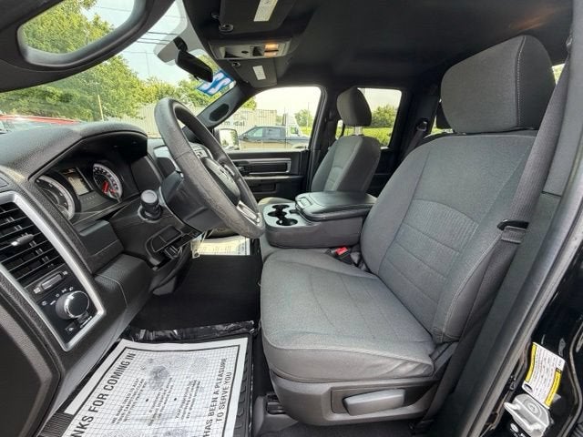 2022 RAM 1500 Classic Warlock Quad Cab 4x4 6'4" Box