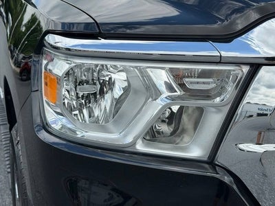 2022 RAM 1500 Big Horn Crew Cab 4x4 5'7" Box