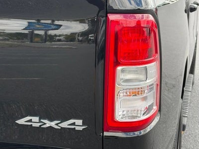 2022 RAM 1500 Big Horn Crew Cab 4x4 5'7" Box