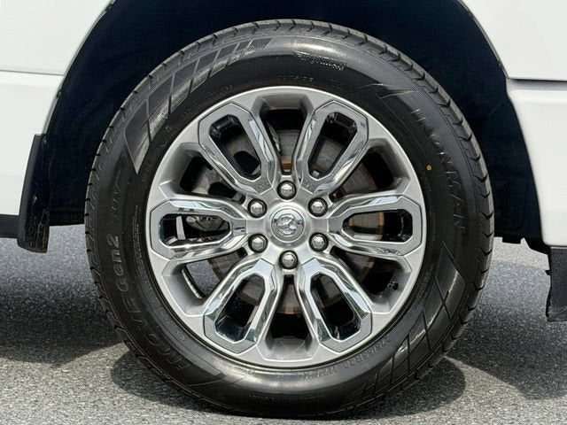 2023 RAM 1500 Laramie Crew Cab 4x4 5'7" Box