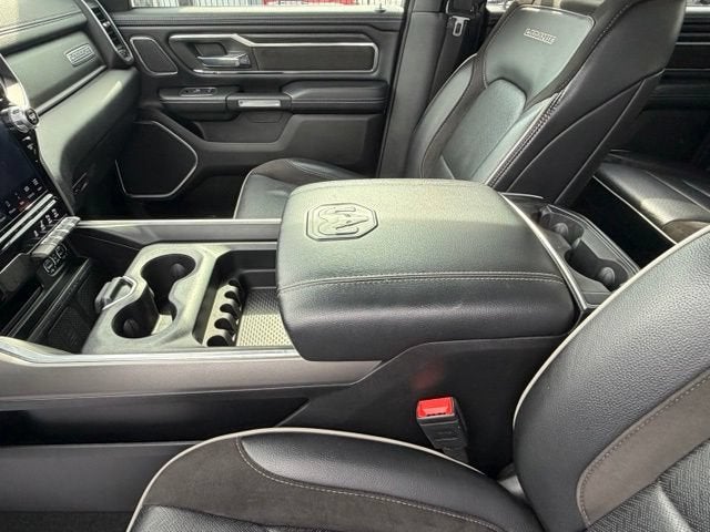 2023 RAM 1500 Laramie Crew Cab 4x4 5'7" Box