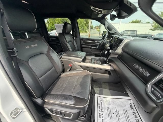 2023 RAM 1500 Laramie Crew Cab 4x4 5'7" Box