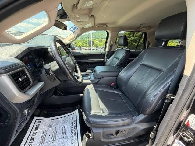 2022 Ford Expedition XLT