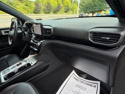 2023 Ford Explorer ST-Line