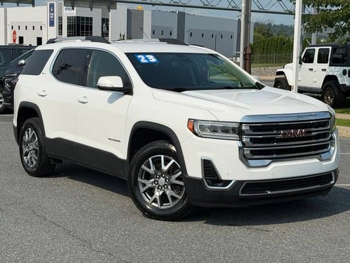 2023 GMC Acadia SLT