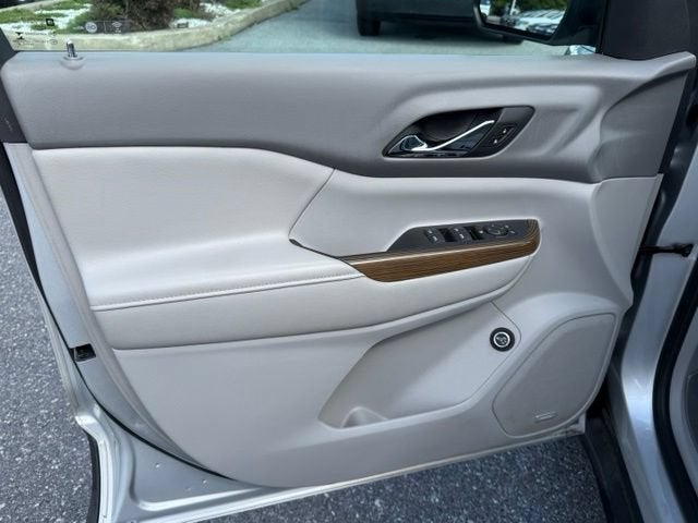 2018 GMC Acadia SLE