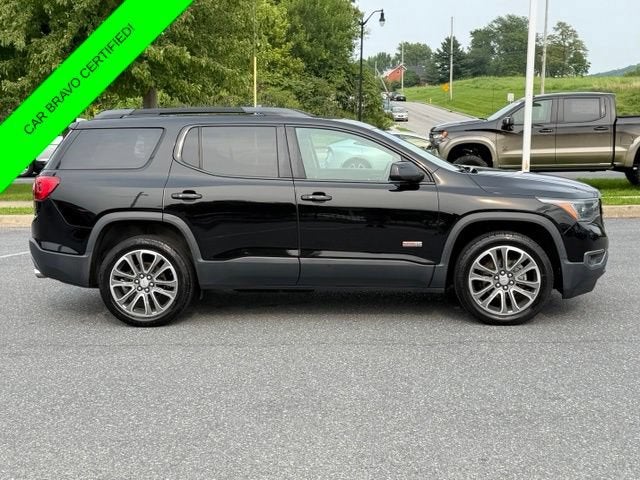2017 GMC Acadia SLT