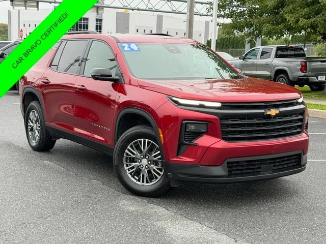 2024 Chevrolet Traverse LT