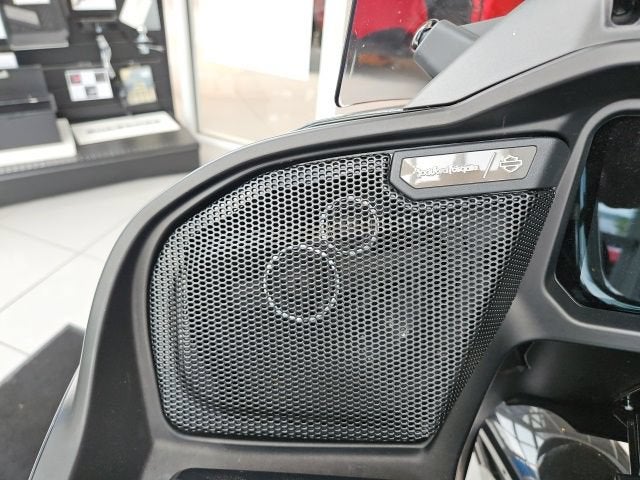 2024 HD STREETGLIDE NA