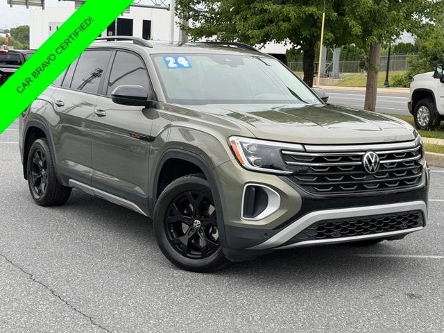 2024 Volkswagen Atlas 2.0T Peak Edition SE w/Technology