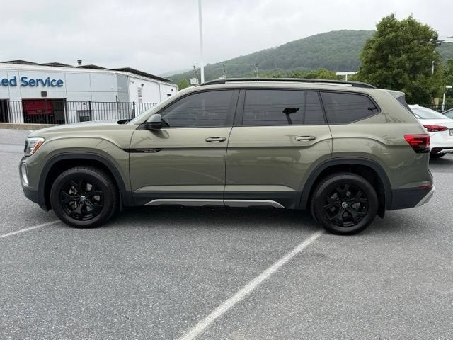 2024 Volkswagen Atlas 2.0T Peak Edition SE w/Technology