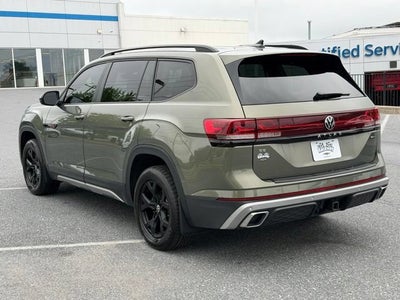 2024 Volkswagen Atlas 2.0T Peak Edition SE w/Technology