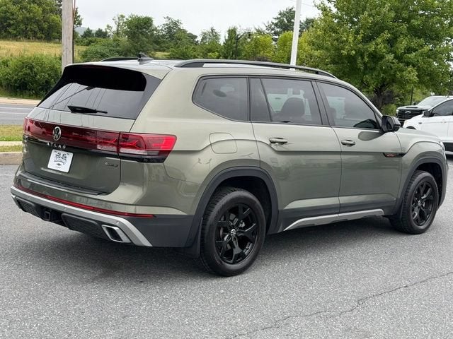 2024 Volkswagen Atlas 2.0T Peak Edition SE w/Technology
