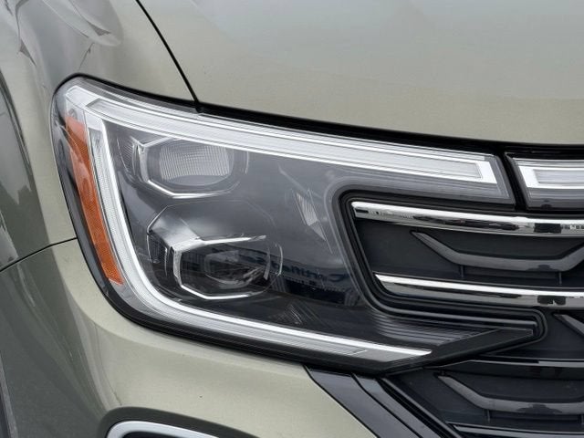 2024 Volkswagen Atlas 2.0T Peak Edition SE w/Technology