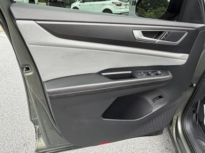2024 Volkswagen Atlas 2.0T Peak Edition SE w/Technology