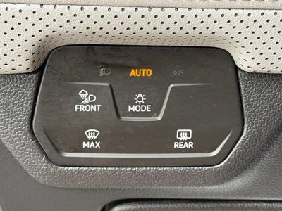 2024 Volkswagen Atlas 2.0T Peak Edition SE w/Technology