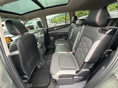 2024 Volkswagen Atlas 2.0T Peak Edition SE w/Technology