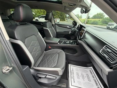 2024 Volkswagen Atlas 2.0T Peak Edition SE w/Technology