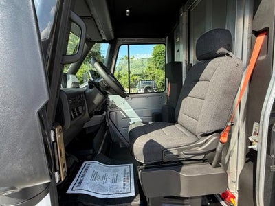 2024 BrightDrop Zevo 600 EJY