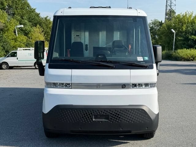 2024 BrightDrop Zevo 600 EJY