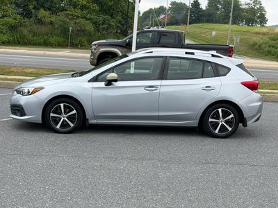 2022 Subaru Impreza Premium 5-Door