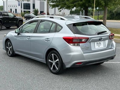 2022 Subaru Impreza Premium 5-Door