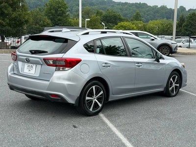 2022 Subaru Impreza Premium 5-Door